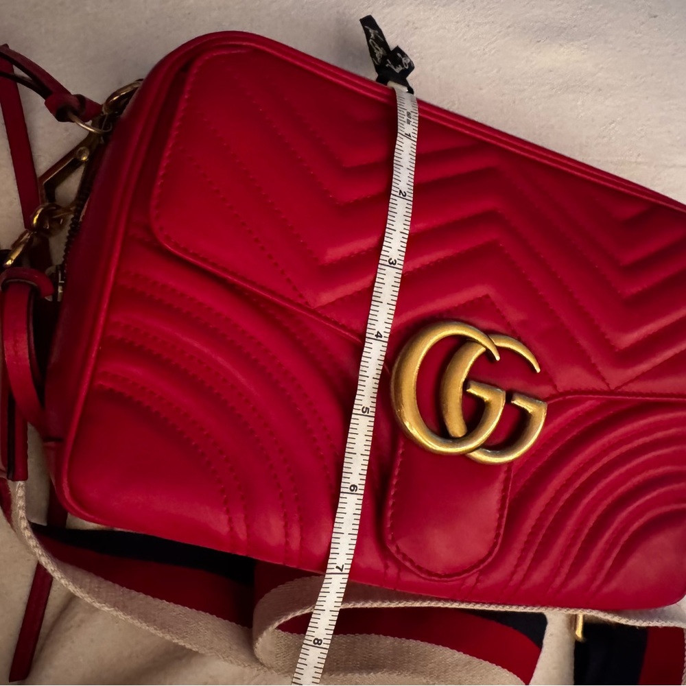 Gucci Red Crossbody Bag with Chevron Quilting - Picture 14 of 16